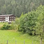 Englhof 3*