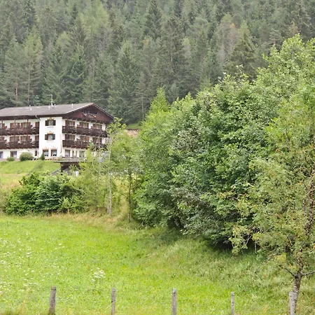 Englhof 3*